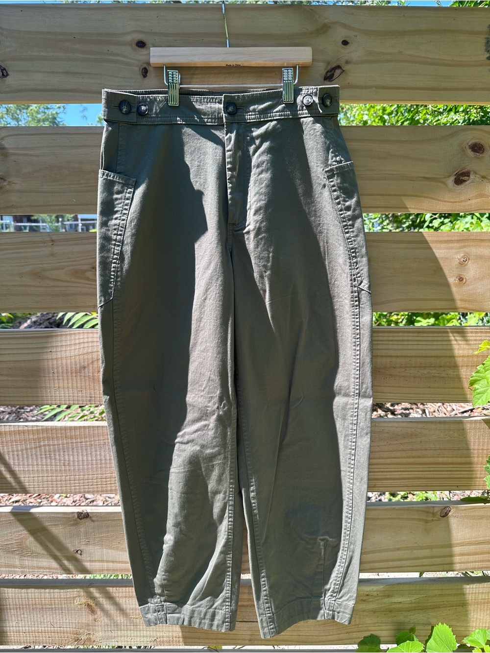 EVERLANE Easy Fatigue Barrel Leg Pant (size 4)